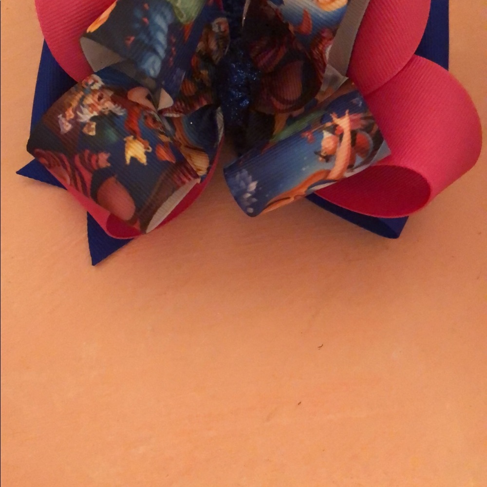 Bows - Picture 3 of 8